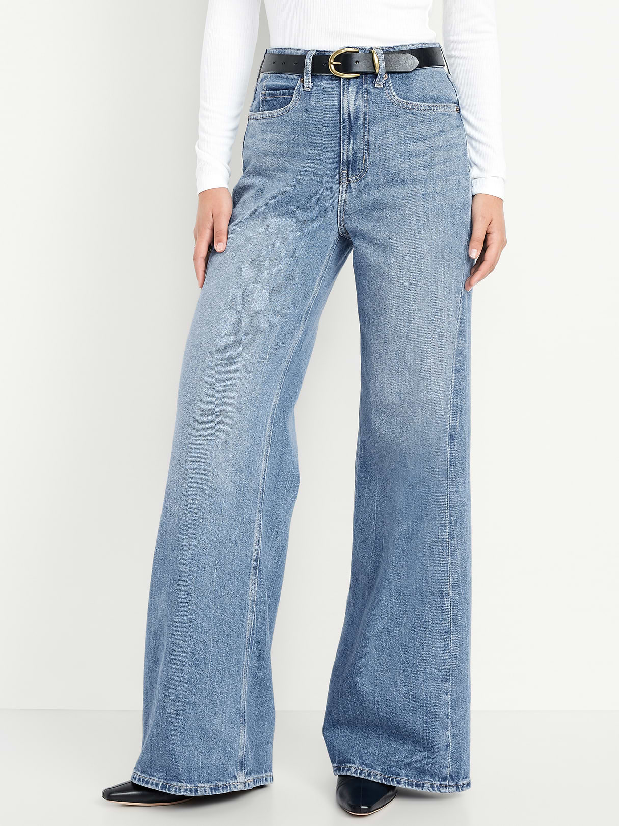 Extra High-Waisted Super Wide-Leg Jeans - Medium Wash