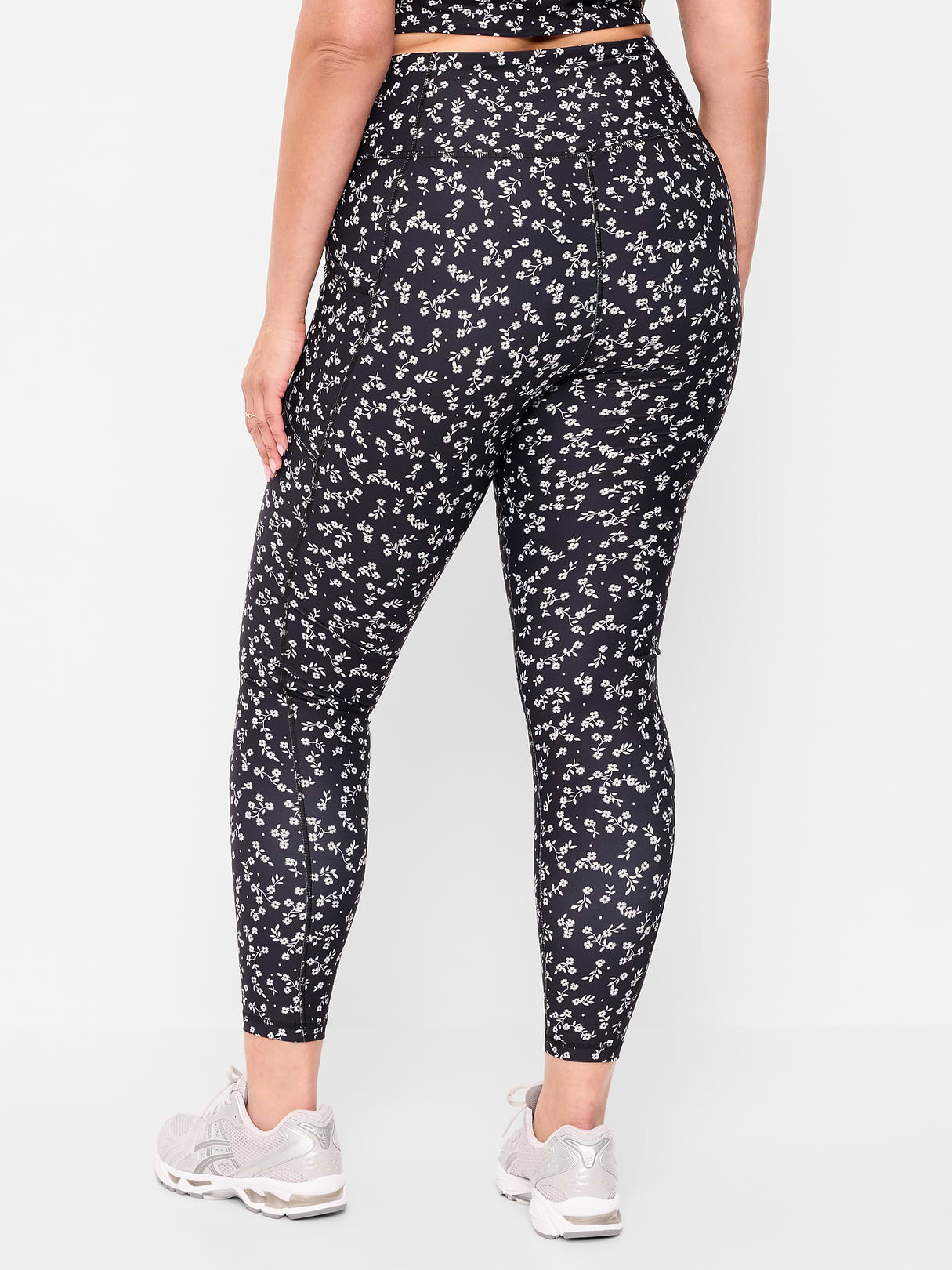 High-Waisted PowerSoft 7/8 Pocket Leggings - Black Floral