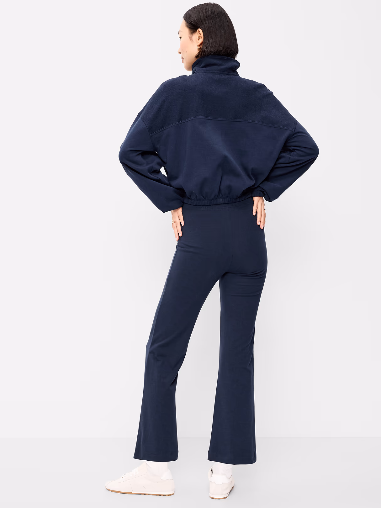 High-Waisted Fashion Kick Flare Leggings - In the Navy