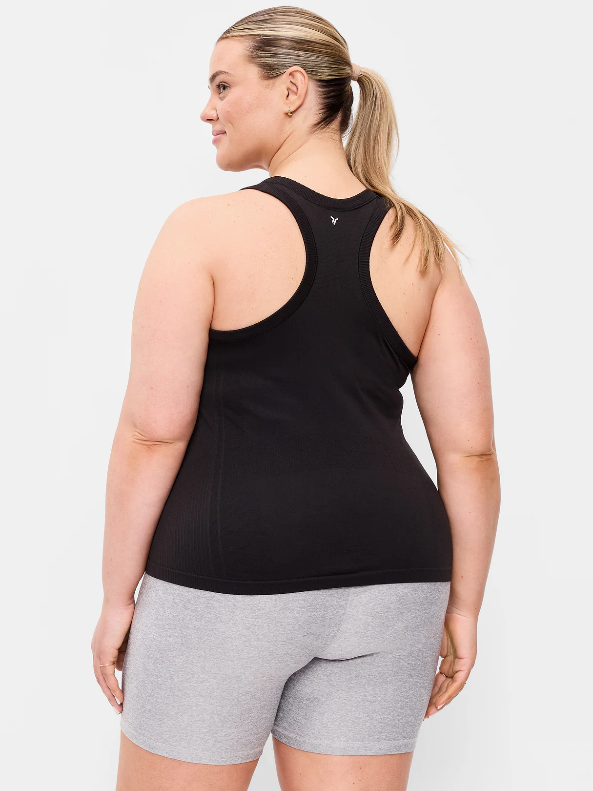 Fluid Seamless Fitted Tank Top - Black Jack