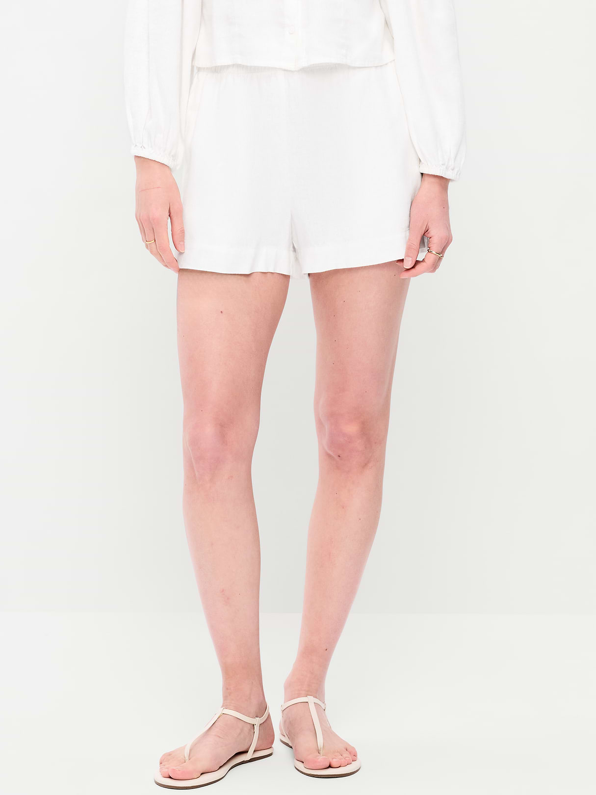 High-Waisted Beach Linen Pull-On Shorts - White Lilies
