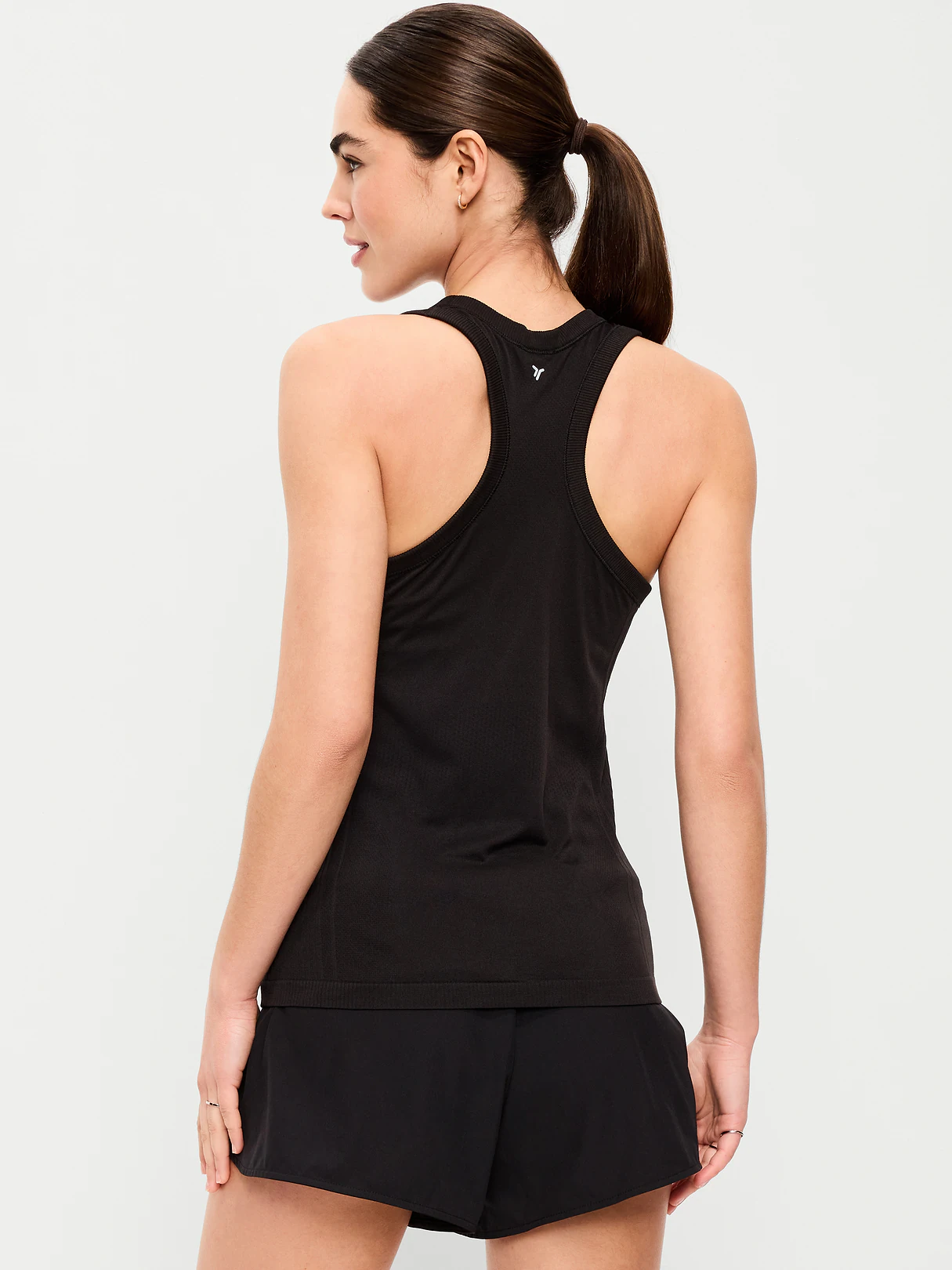 Fluid Seamless Fitted Tank Top - Black Jack