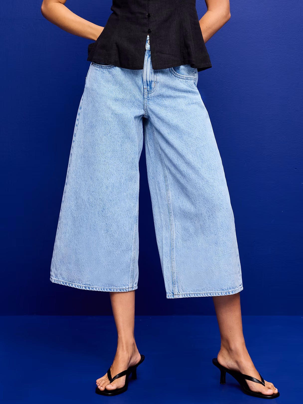 Mid-Rise Baggy Culottes - Amelia