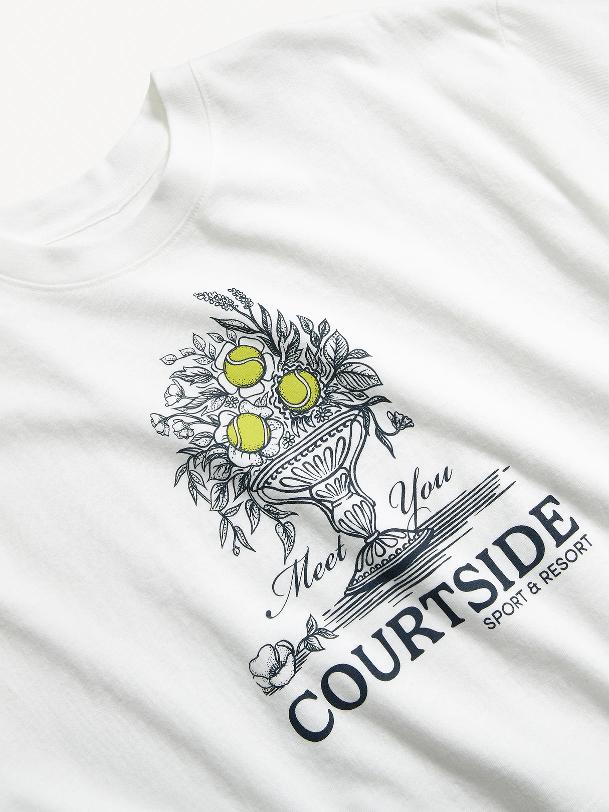 Vintage Crew-Neck Oversized Crop Graphic T-Shirt - White Lilies