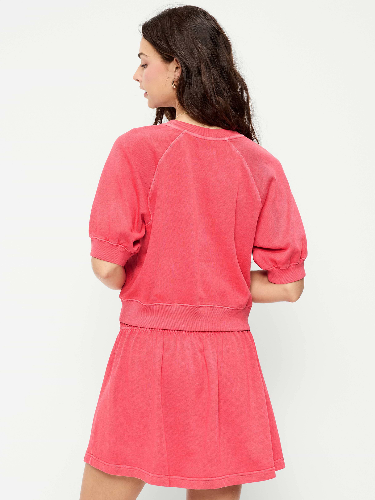 Short-Sleeve Cropped Raglan Sweatshirt - Red Buttons
