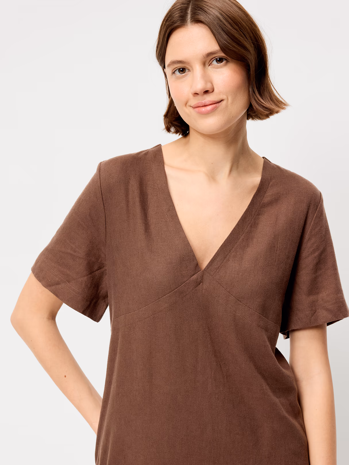 Short-Sleeve Linen-Blend Mini Shift Dress - Peppercorn