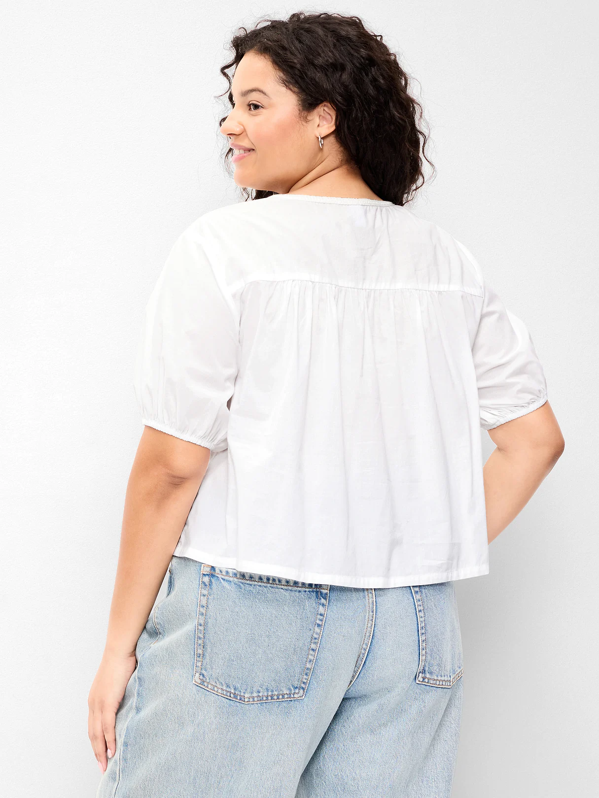 Short-Sleeve Beaded Top - White Lilies