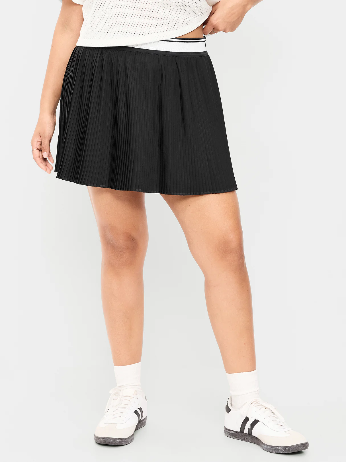 Extra High-Waisted Micro-Pleated Skort - Black Jack