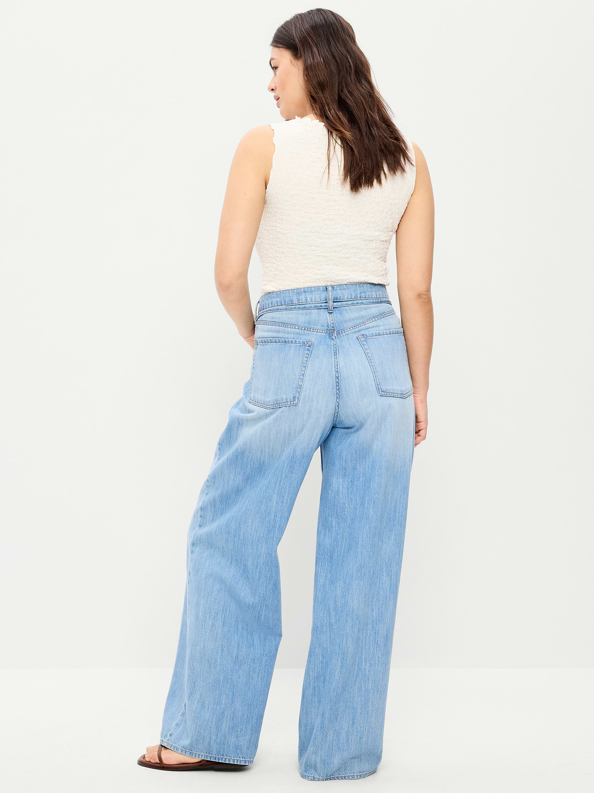 High-Waisted Drapey Wide-Leg Jeans - Light Wash