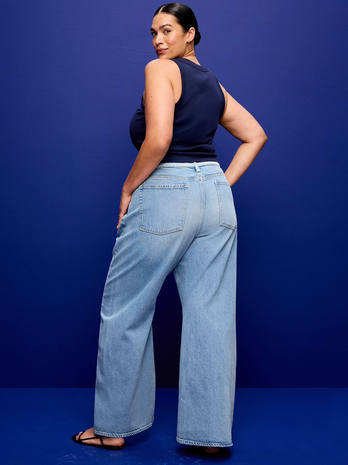 Mid-Rise Twisted-Seam Flare Jeans - Darlene