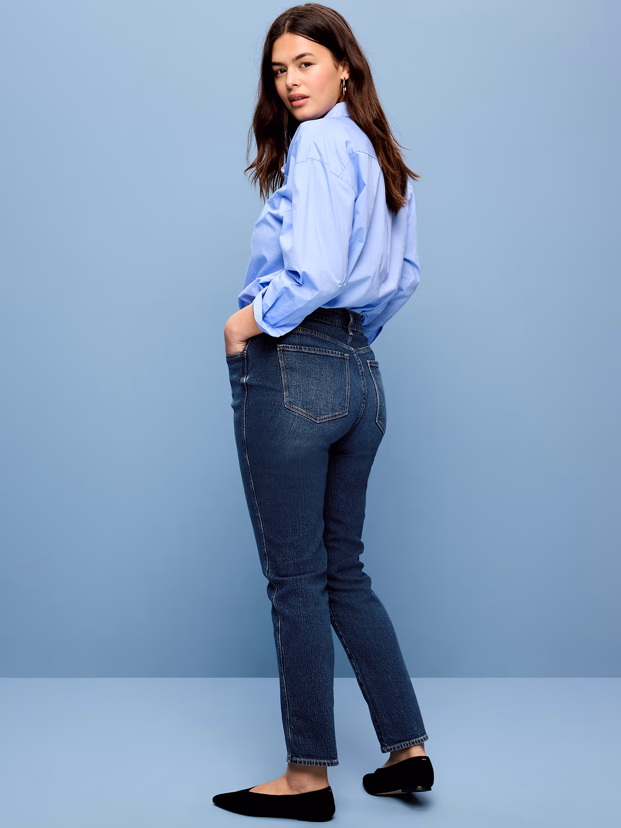 High-Waisted Vintage Slim Jeans - Dark Indigo