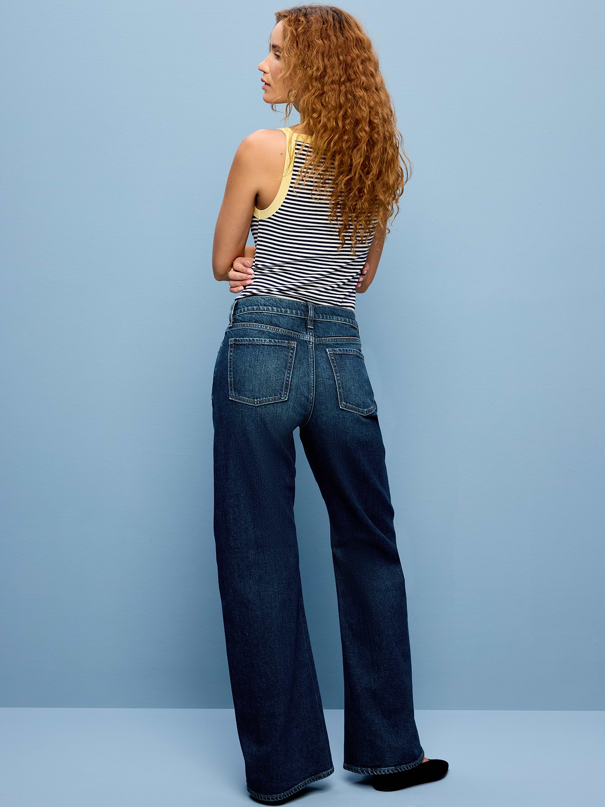 Mid-Rise Twisted-Seam Flare Jeans - Savannah