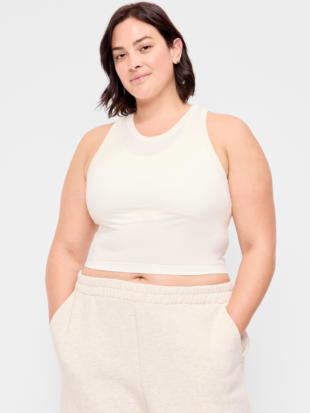 Seamless Fitted High-Neck Crop Top - Magnolia