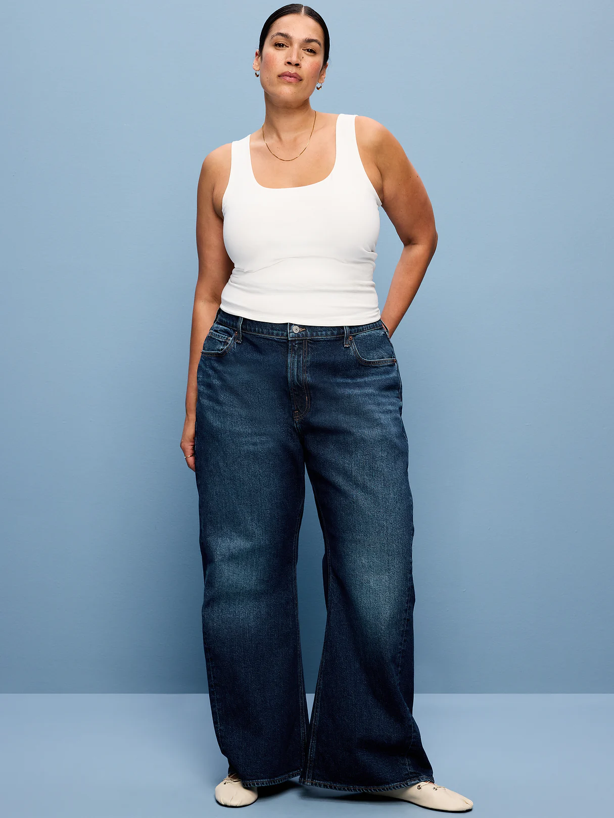 Mid-Rise Twisted-Seam Flare Jeans - Savannah