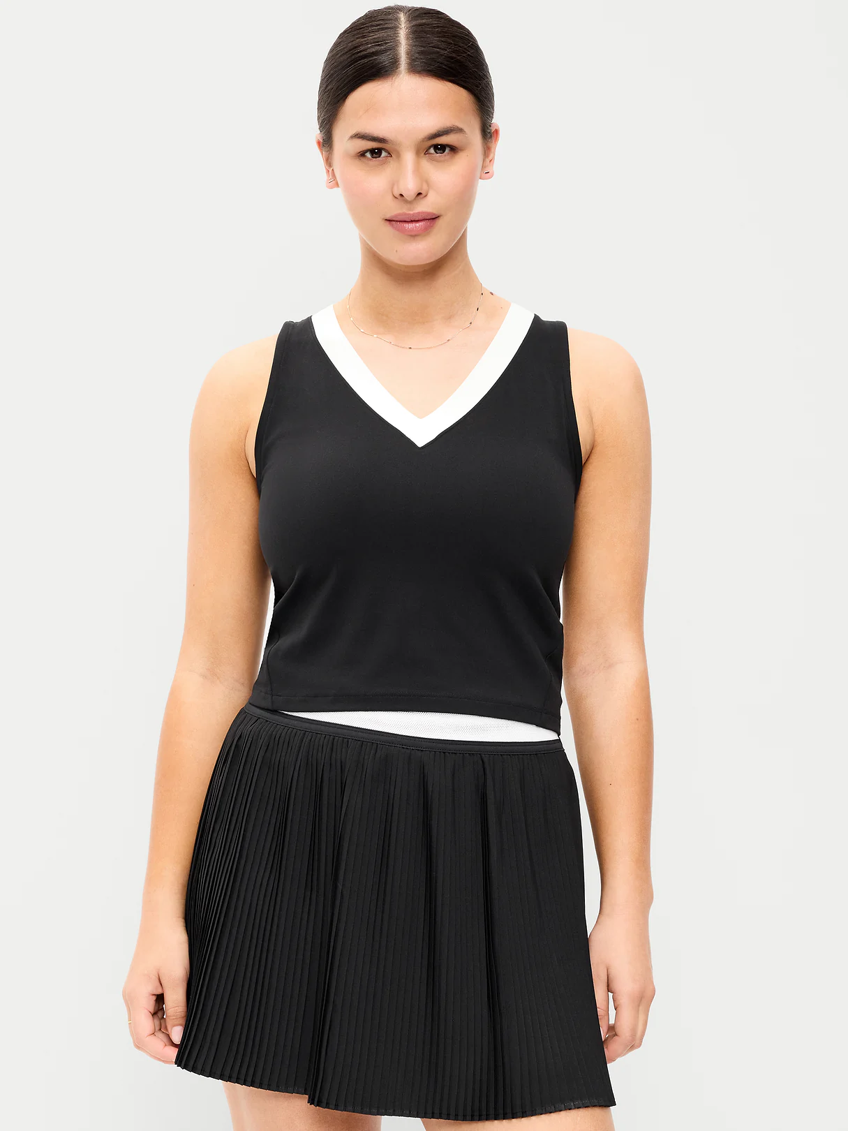 StudioSmooth Cropped Tennis Tank Top - Black Jack