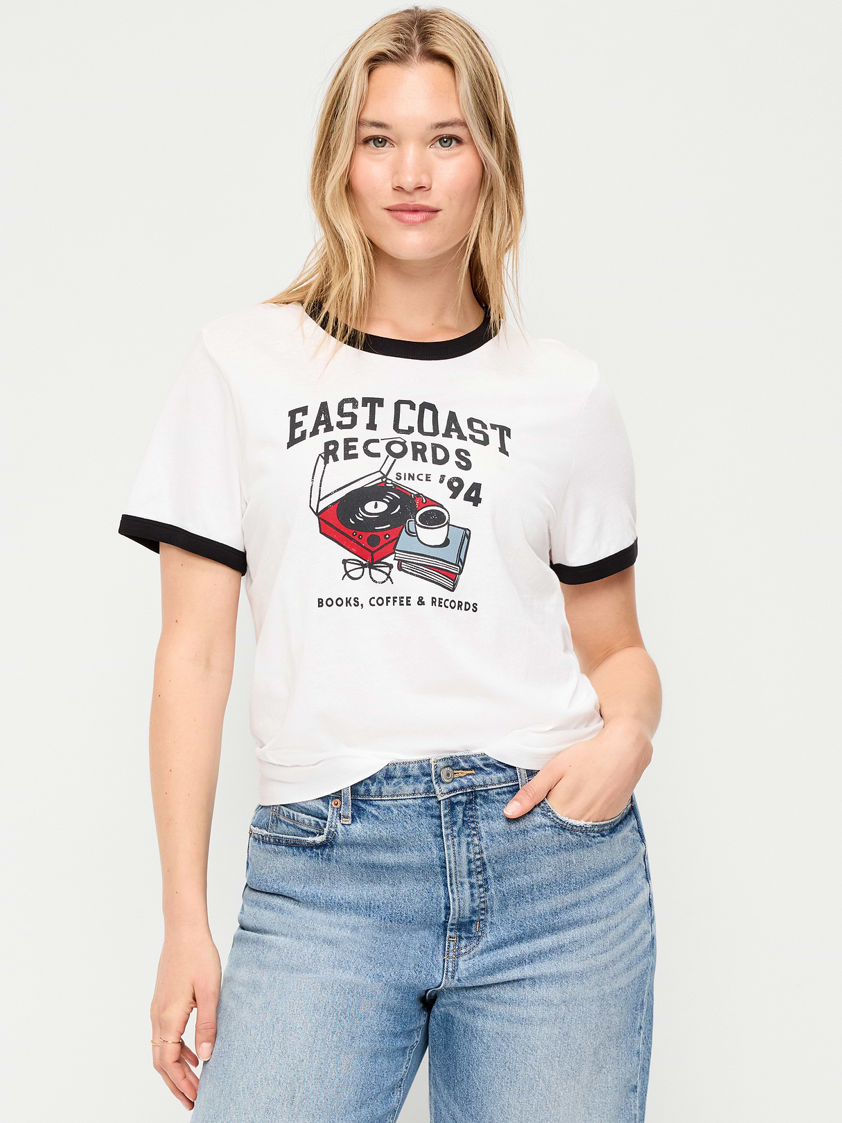 EveryWear Crew-Neck Graphic T-Shirt - White Lilies