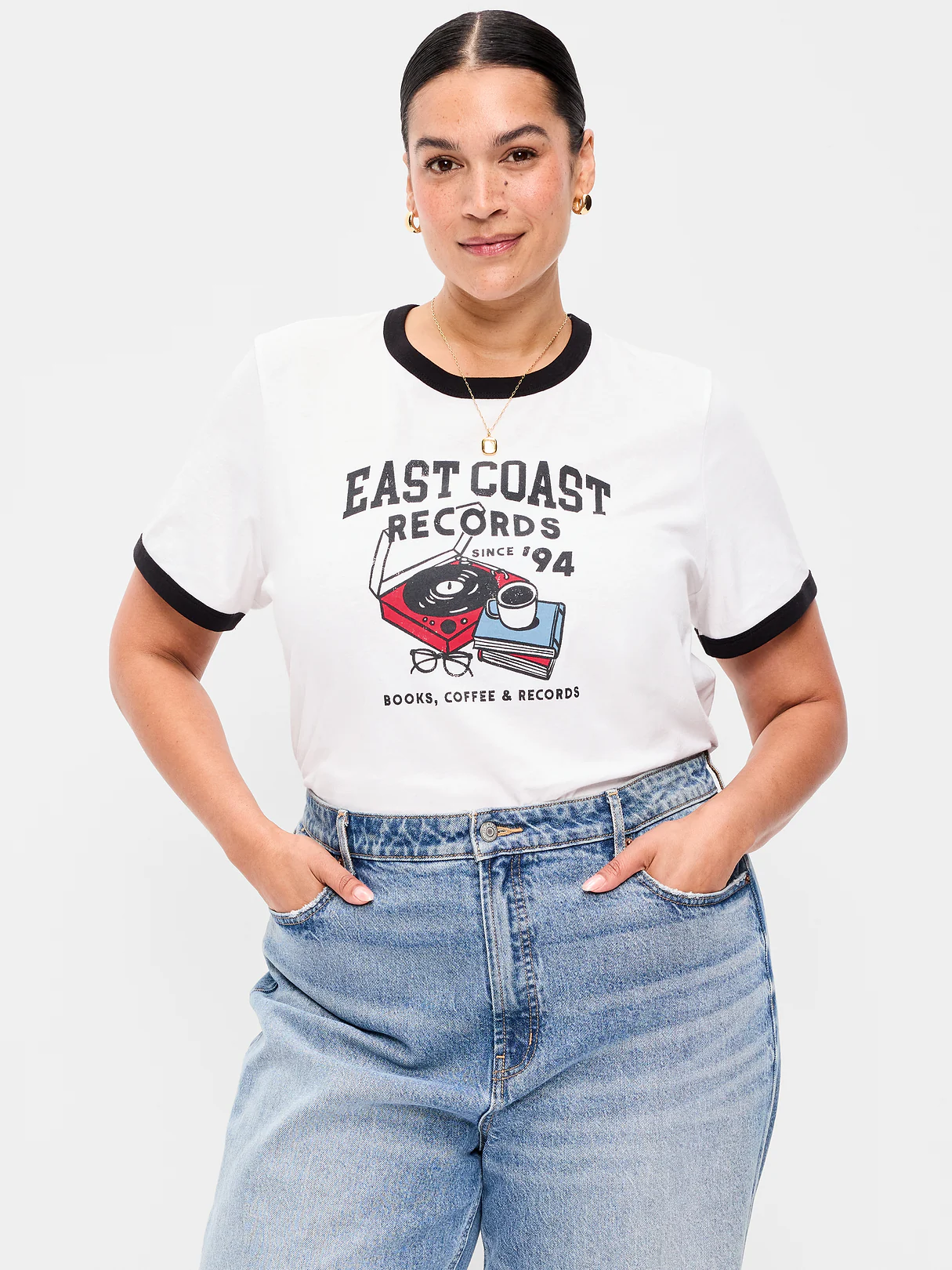 EveryWear Crew-Neck Graphic T-Shirt - White Lilies
