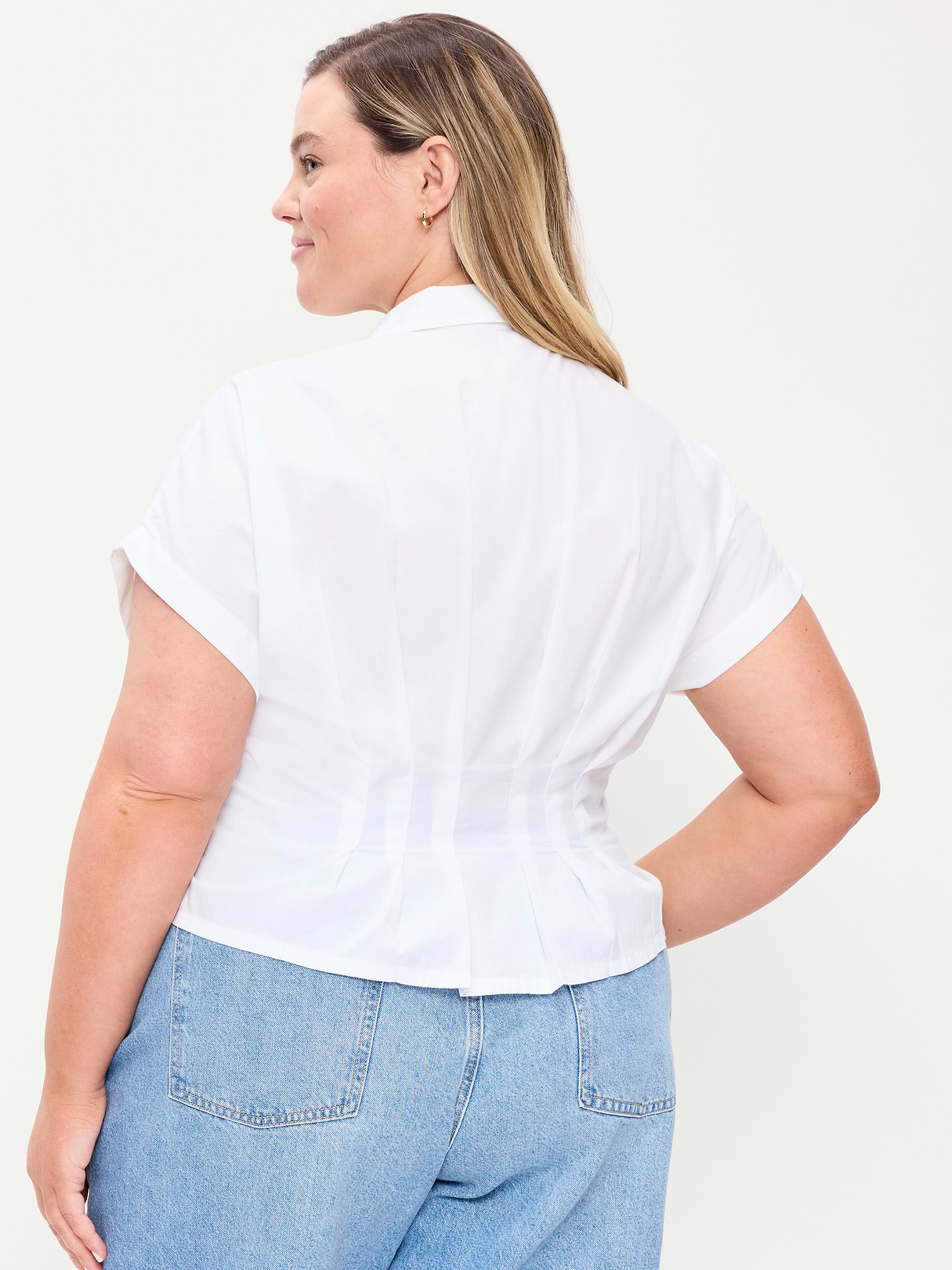 Slim-Waisted Button-Down Shirt - White Lilies