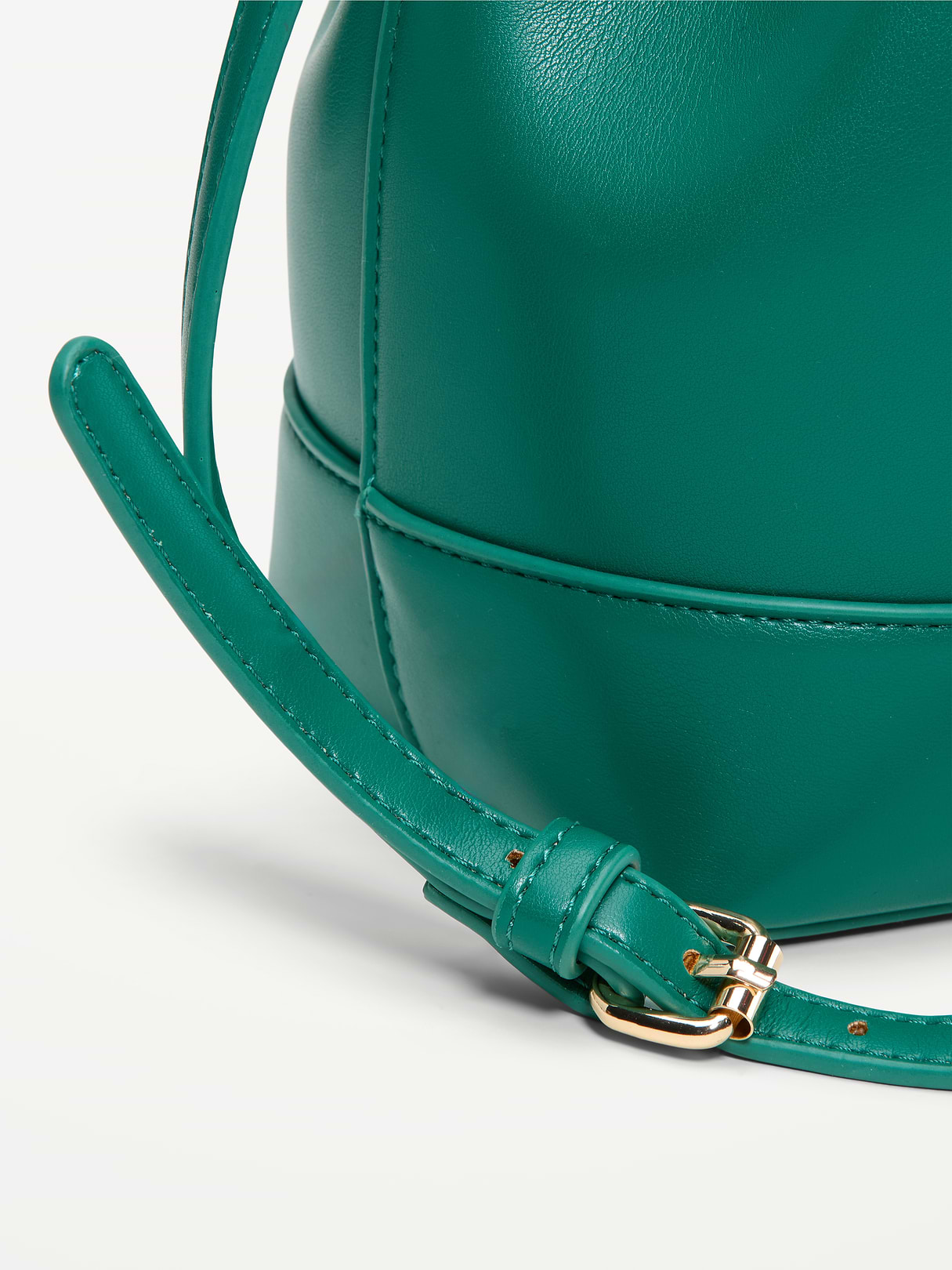 Drawstring Fringe Bucket Bag - Rainforest Jewel