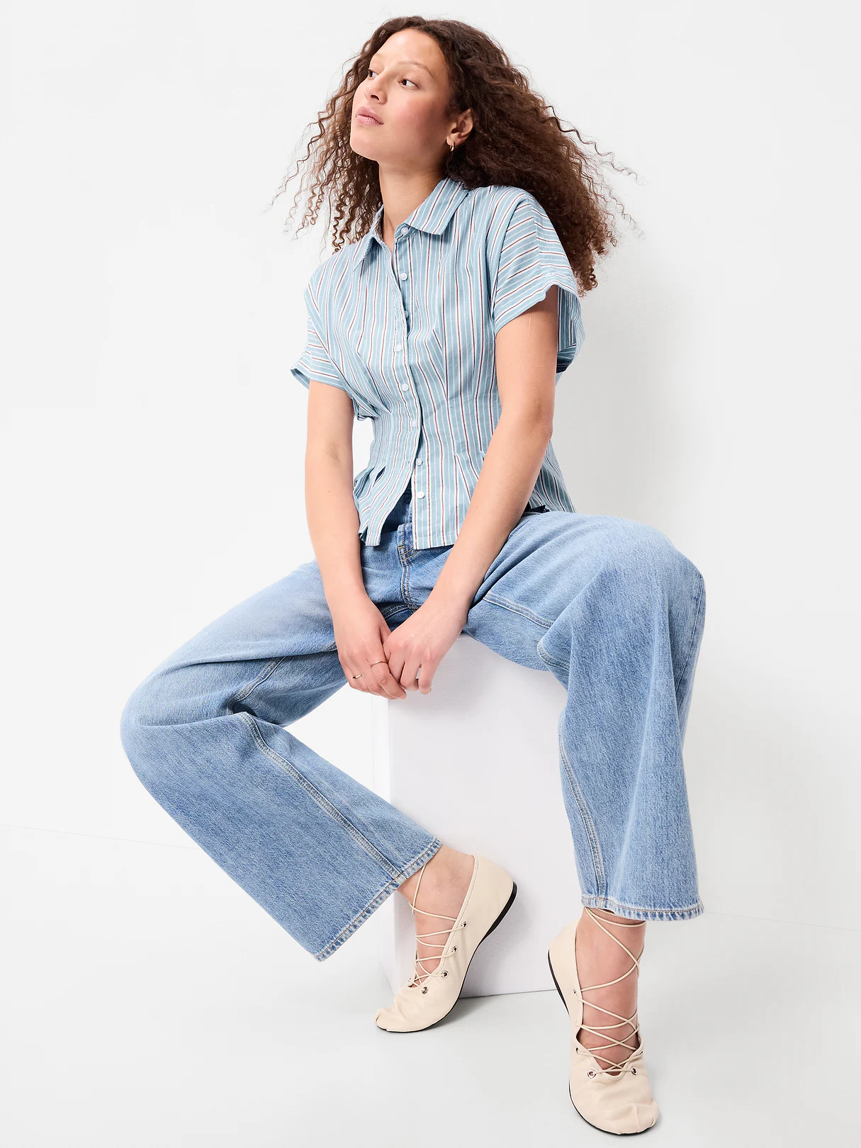 Slim-Waisted Button-Down Shirt - Blue Stripe