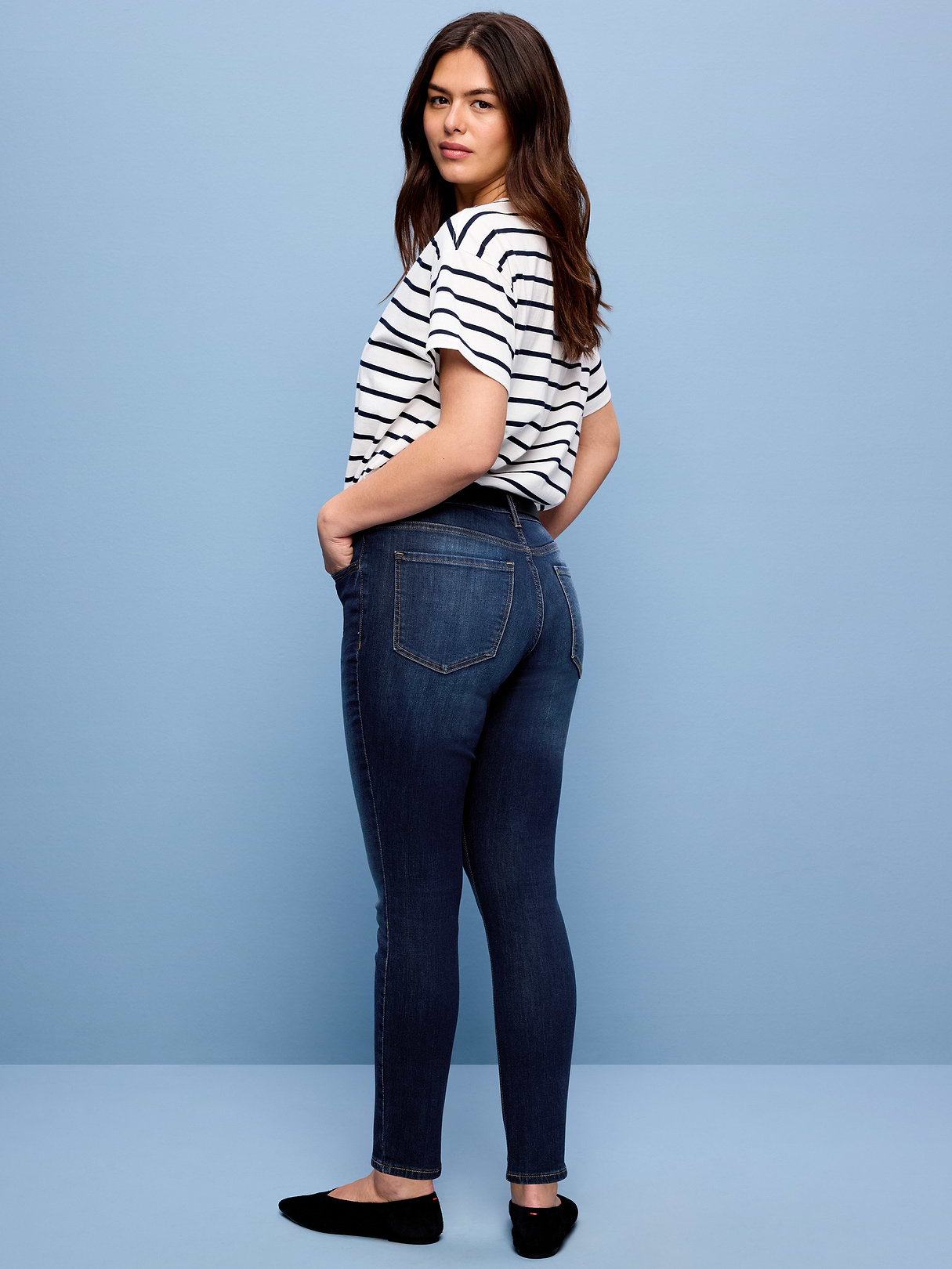 Mid-Rise Rockstar Super-Skinny Jeans - Dark Wash