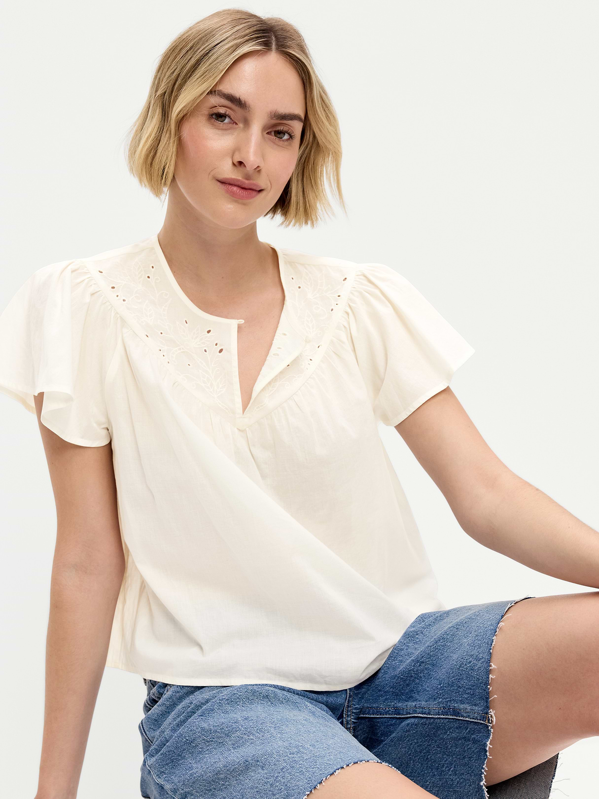Short-Sleeve Embroidered Trousseau Top - Sea Salt
