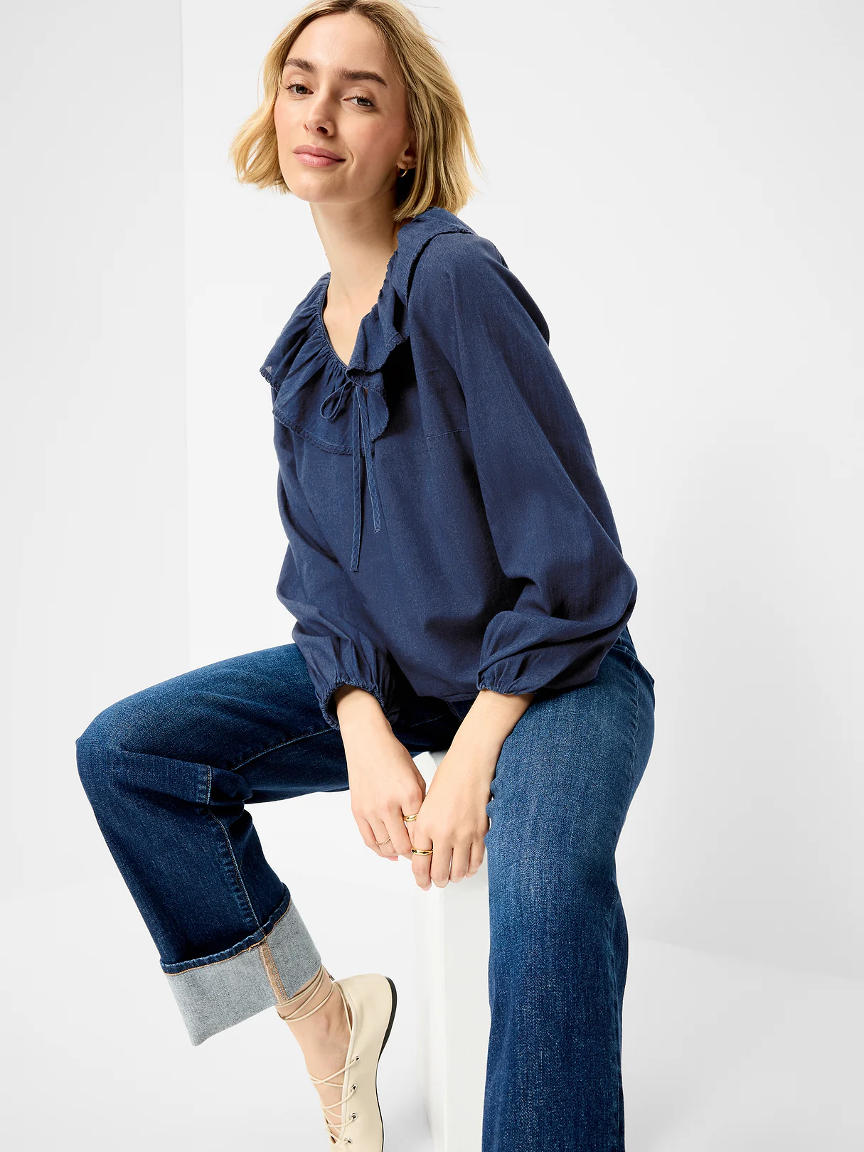 Long-Sleeve Ruffle Tie-Neck Top - Medium Wash