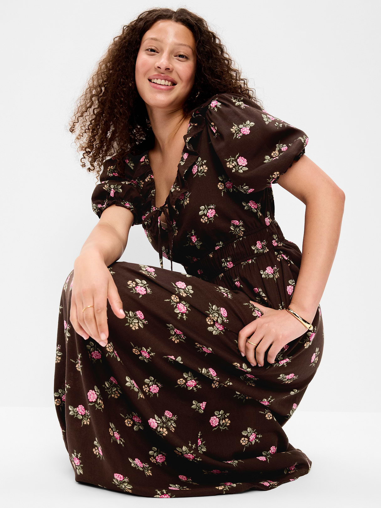 Ruffle-Collar Boho Maxi Dress - Brown Floral