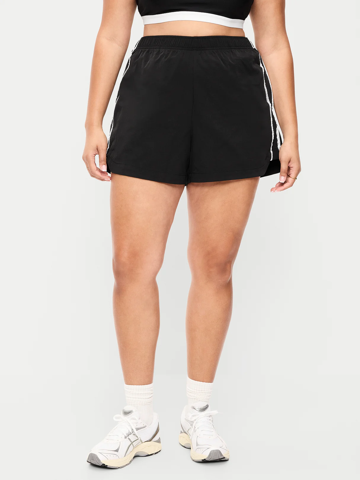 High-Waisted TrekTech Run Shorts - Black Jack
