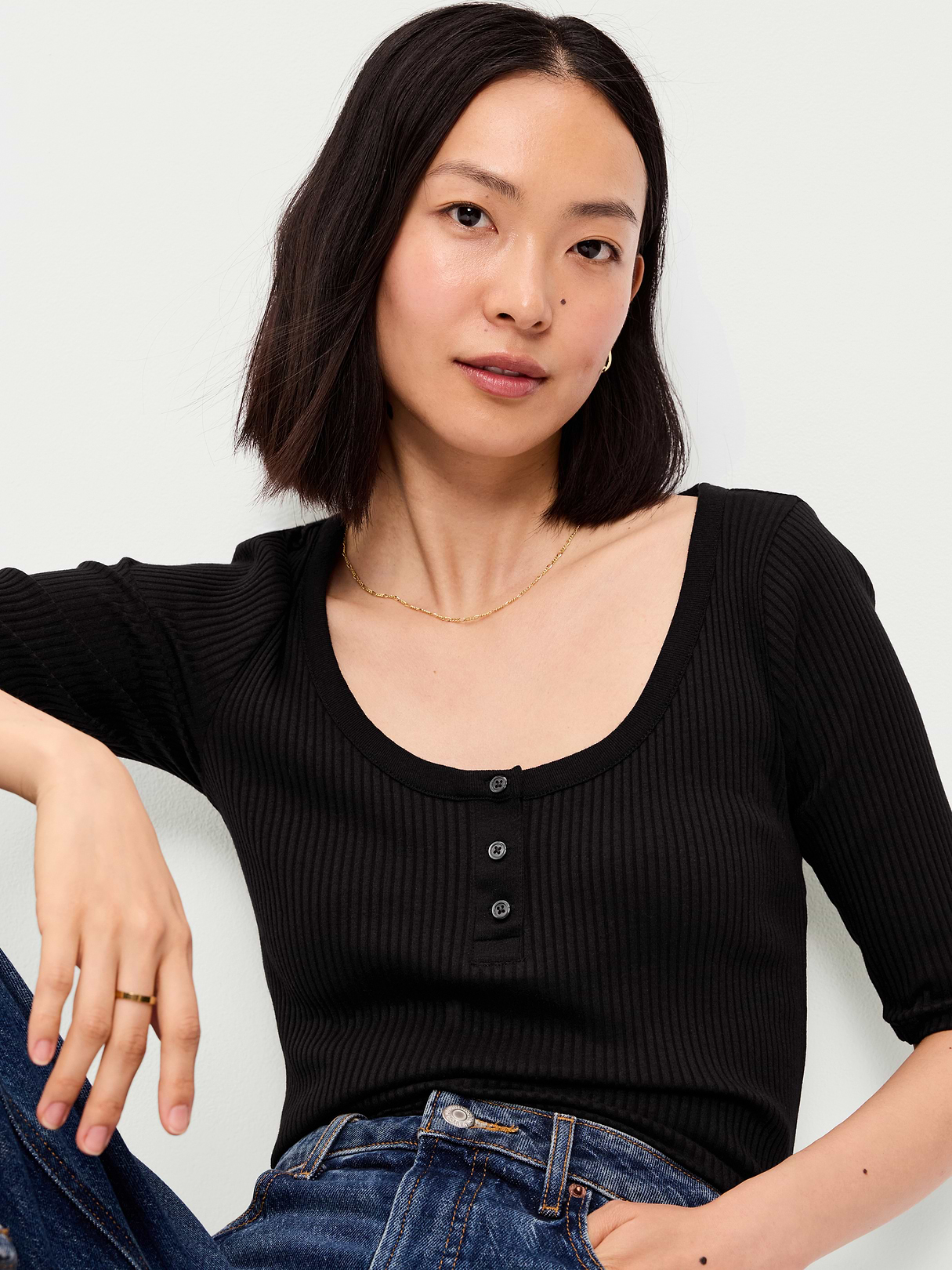 Scoop-Neck Fitted Henley Top - Light Black Heather