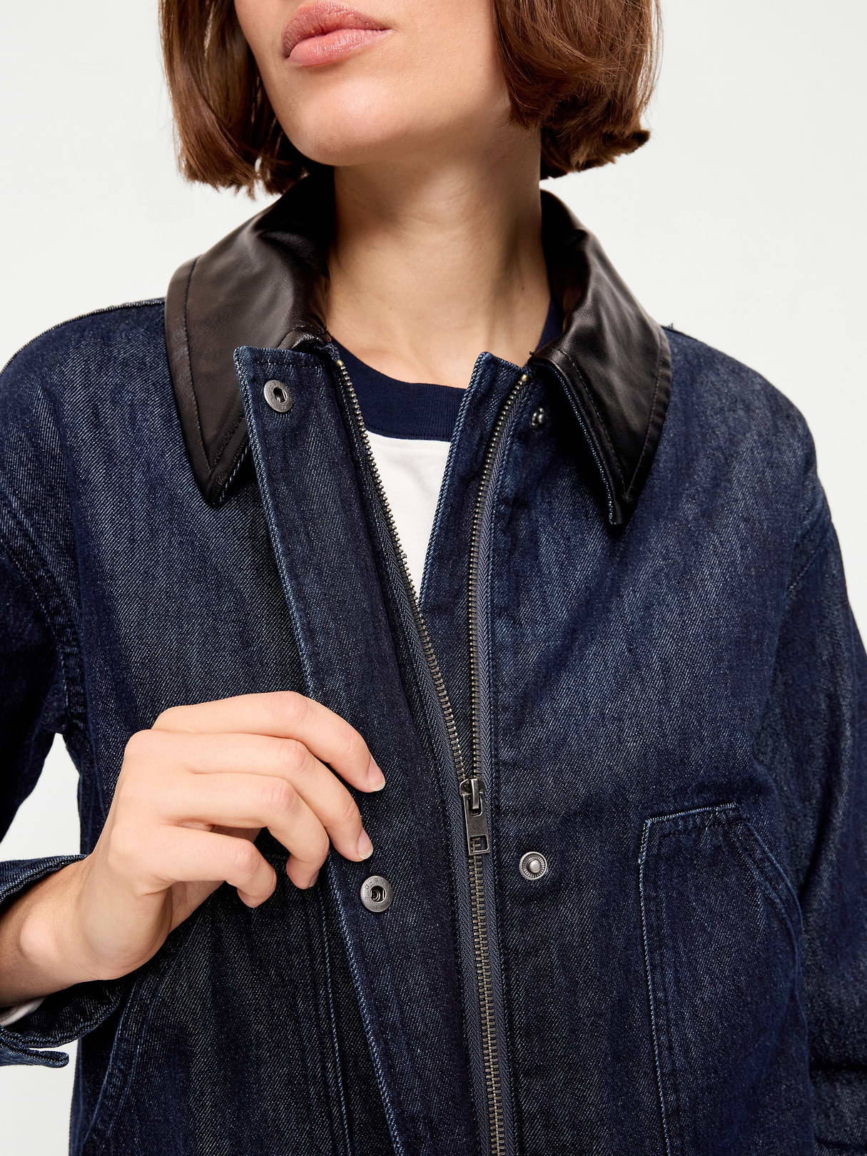 Cropped Barn Jacket - Dark Rinse