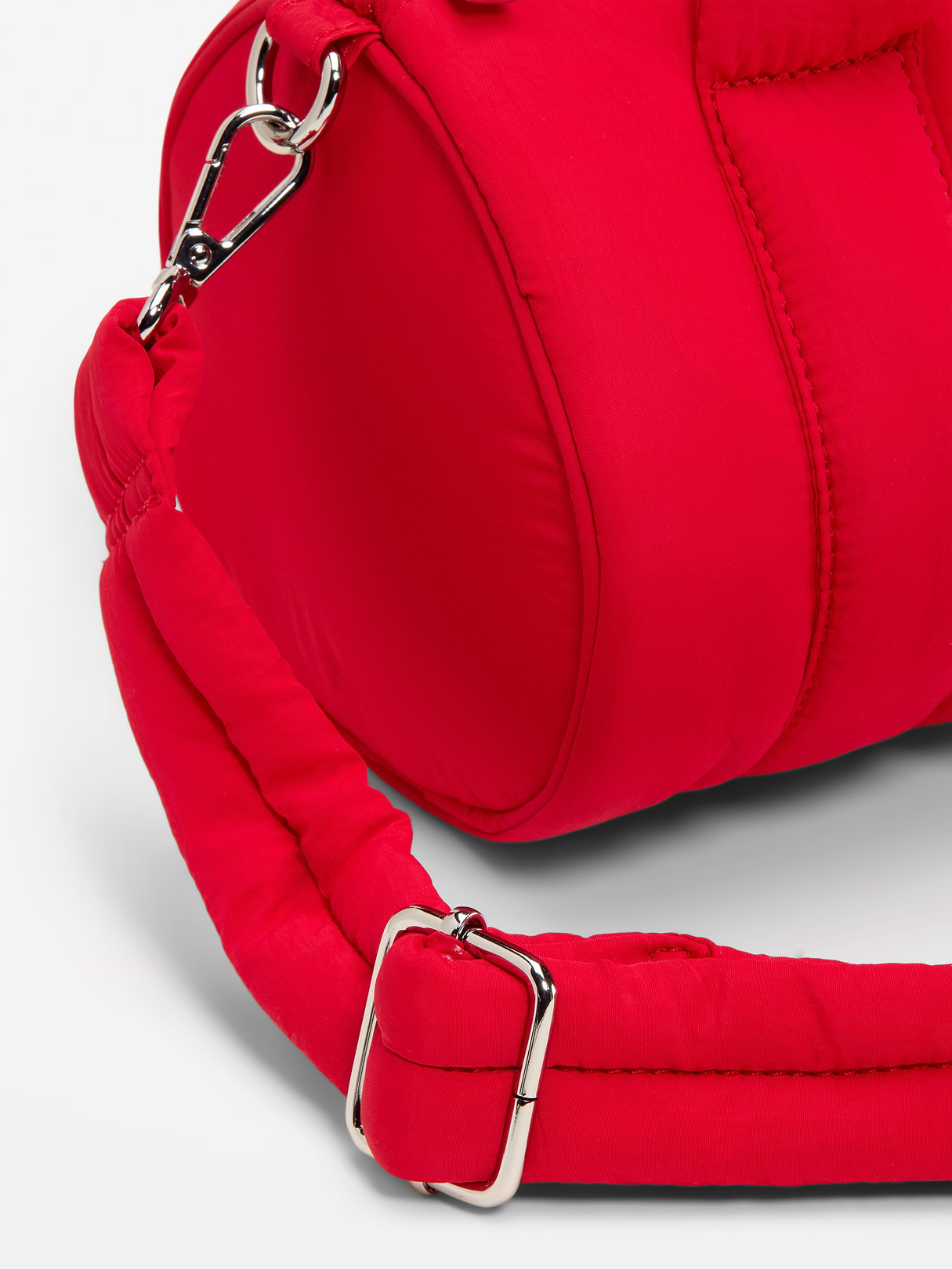 Active Puff Barrel Bag - Amaryllis