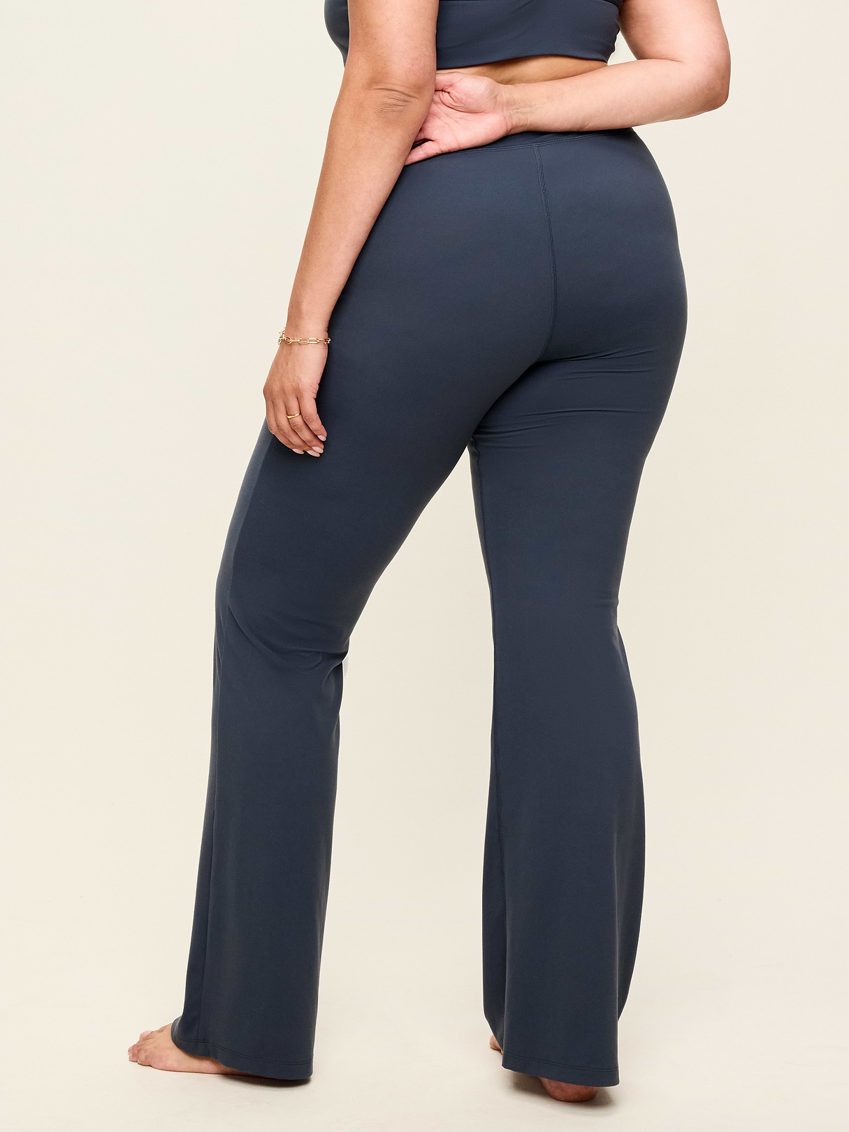 Crossover-Waist StudioSmooth Flare Leggings - Dusk Navy