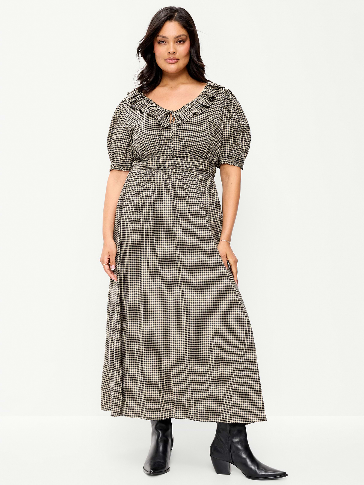 Ruffle-Collar Boho Maxi Dress - Small Black Plaid