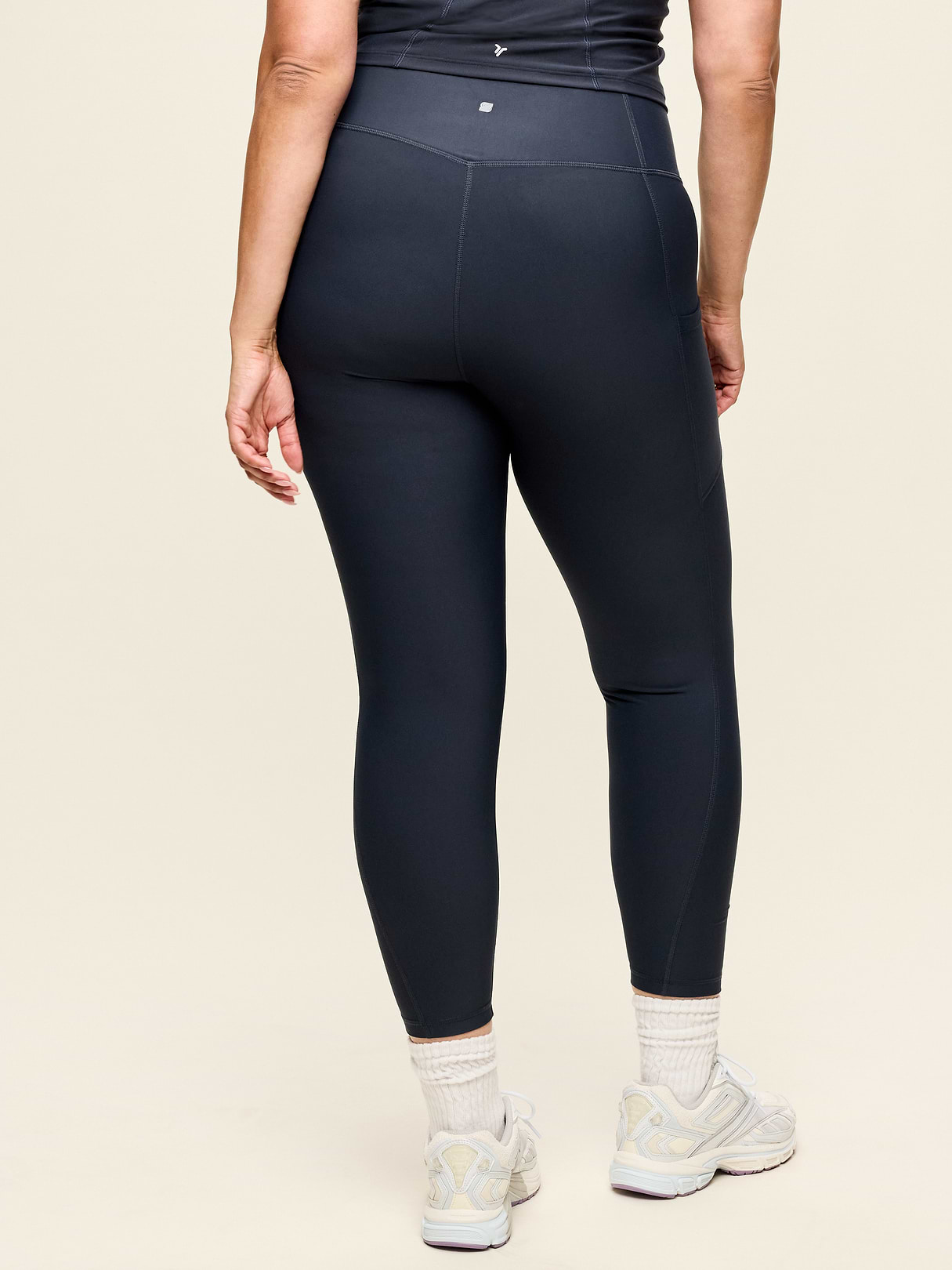 High-Waisted PowerSoft 7/8 Pocket Leggings - Dusk Navy (751143472)