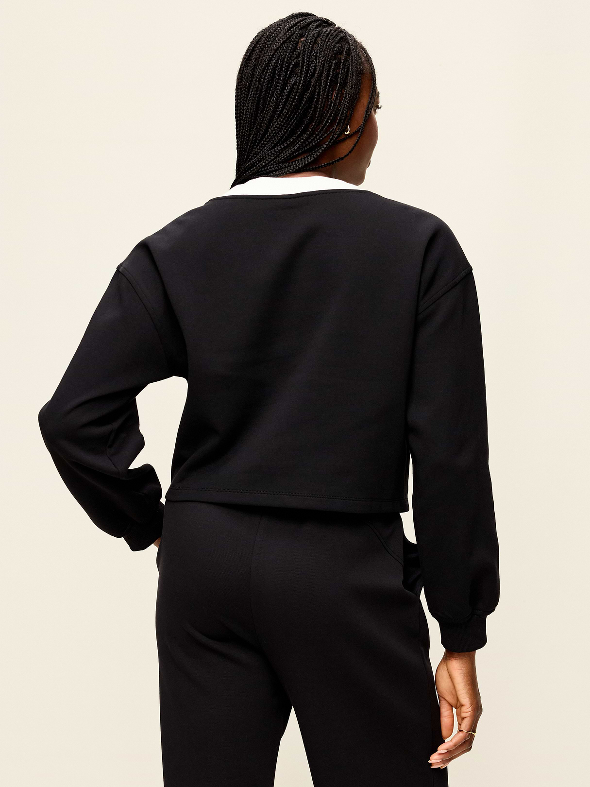 Dynamic Fleece Oversized Cropped Sweatshirt - Black Jack