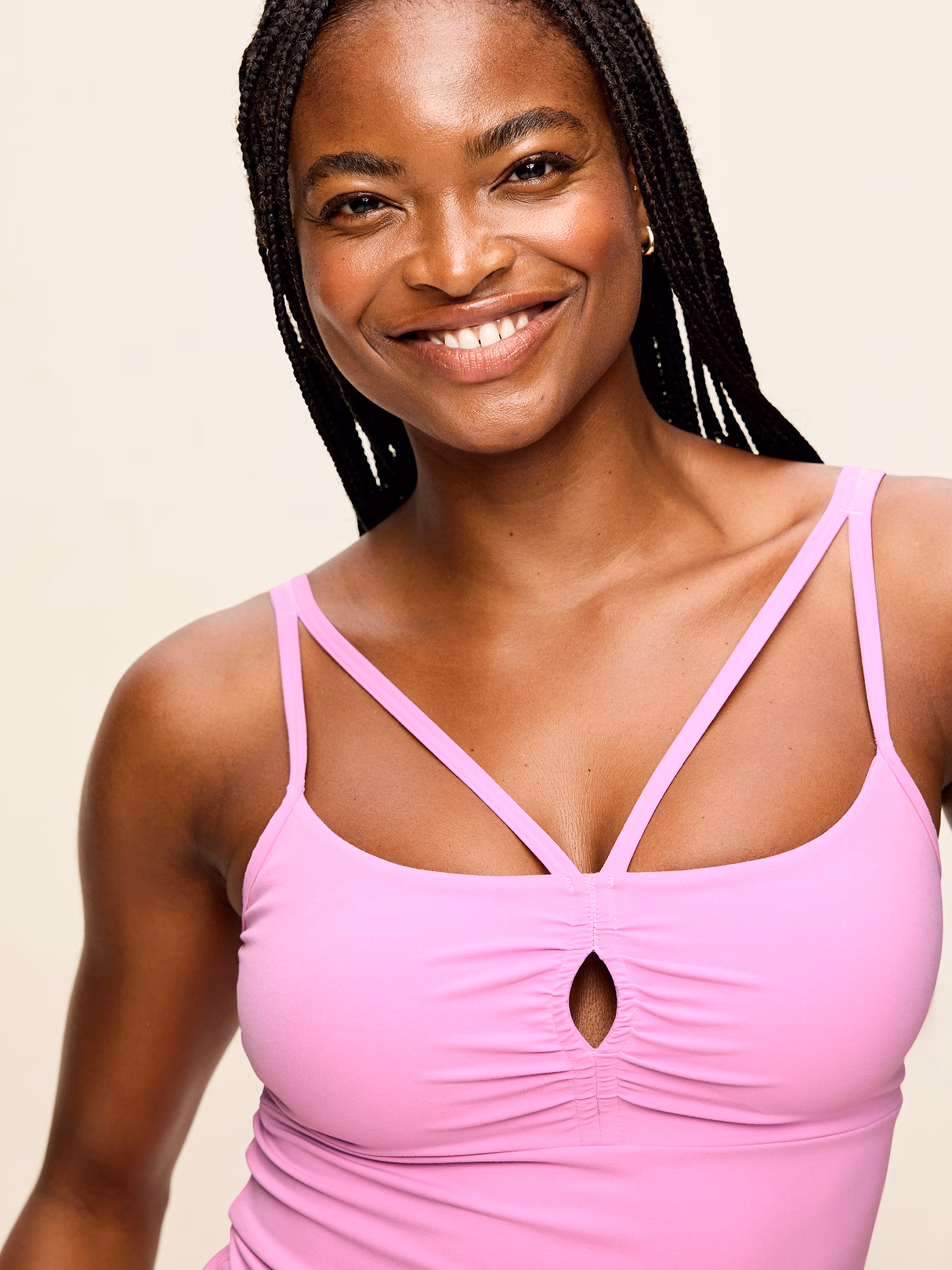 StudioSmooth Strappy Light Support Top - Rock Rose