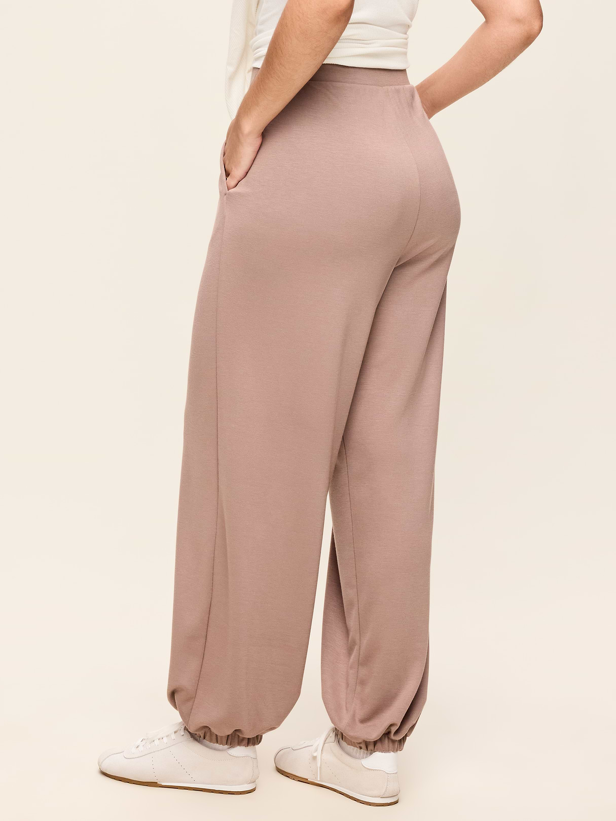 Oversized Bounce Lite Bubble Joggers - Mocha