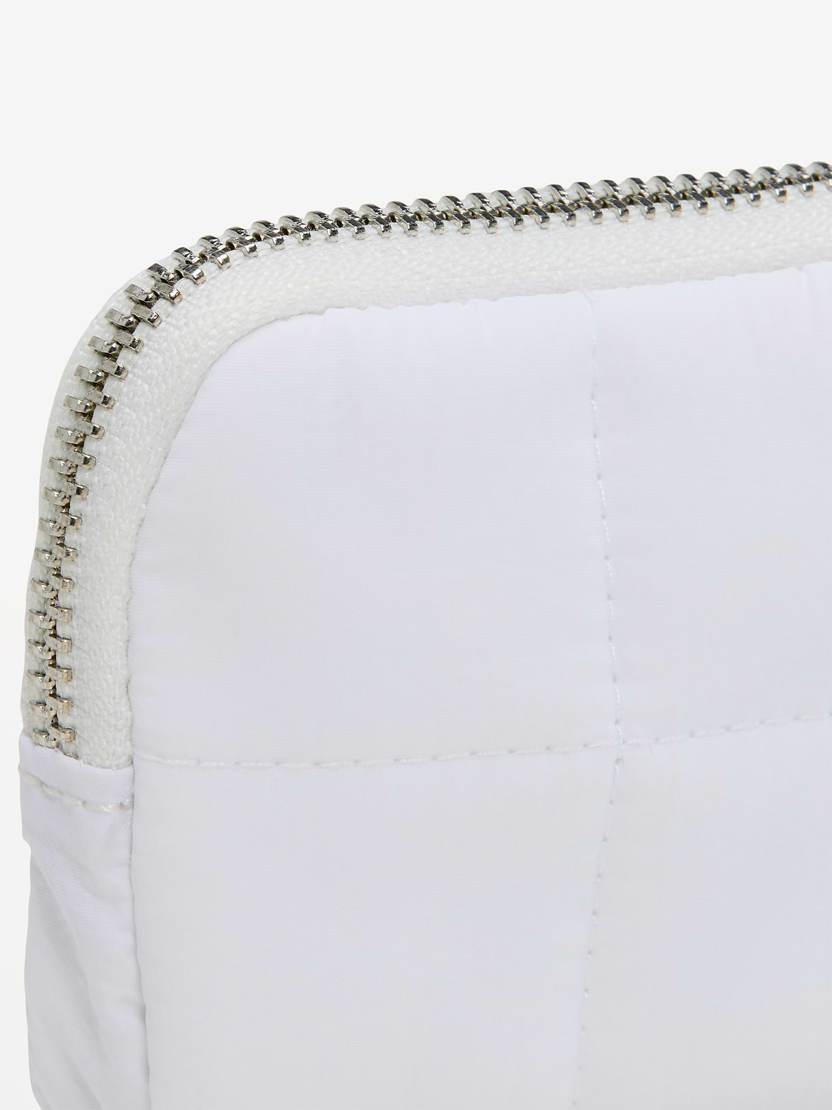 Active Puffer Wristlet - Magnolia