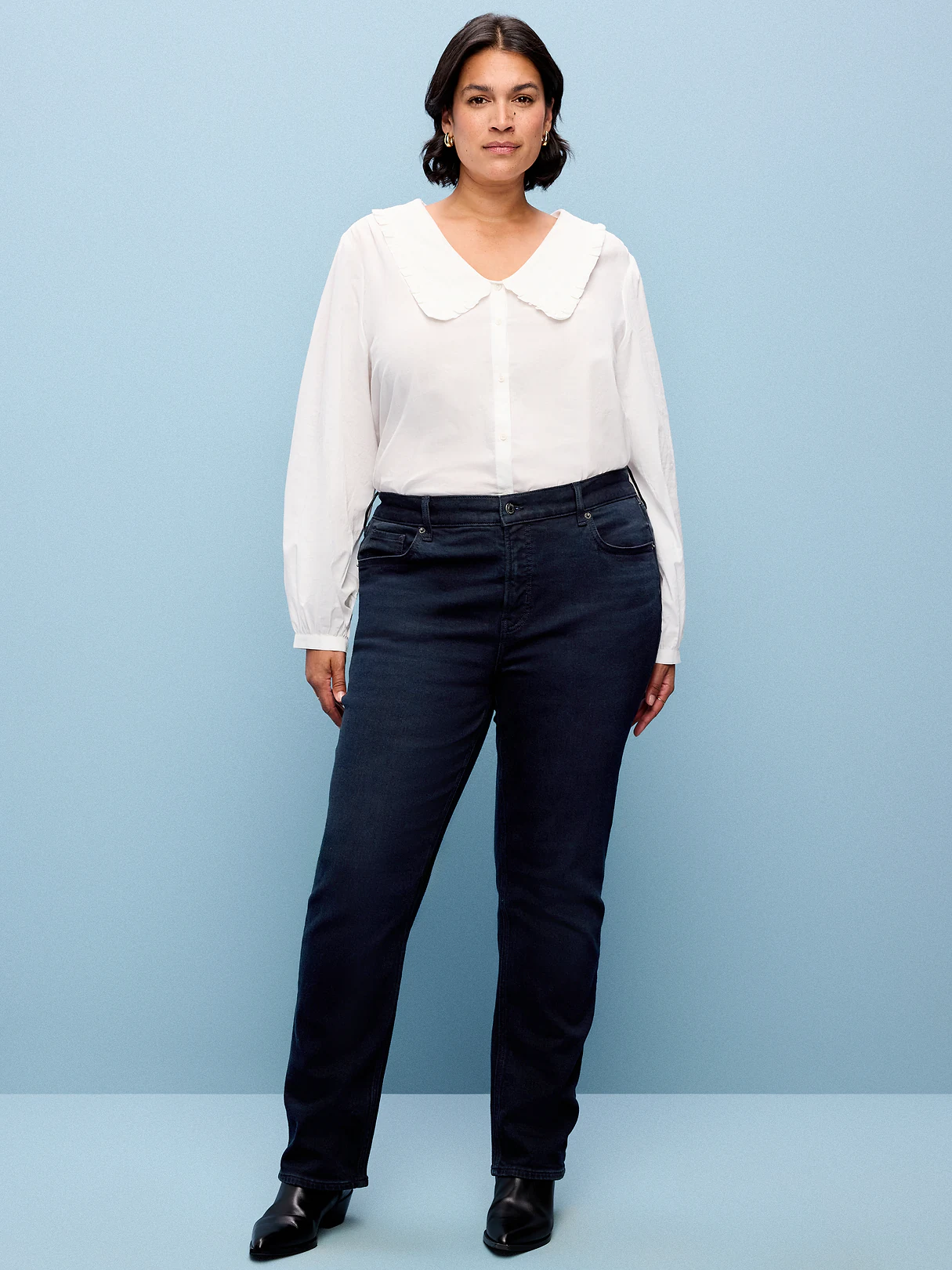 Mid-Rise Straight Leg Jeans - Blue Black