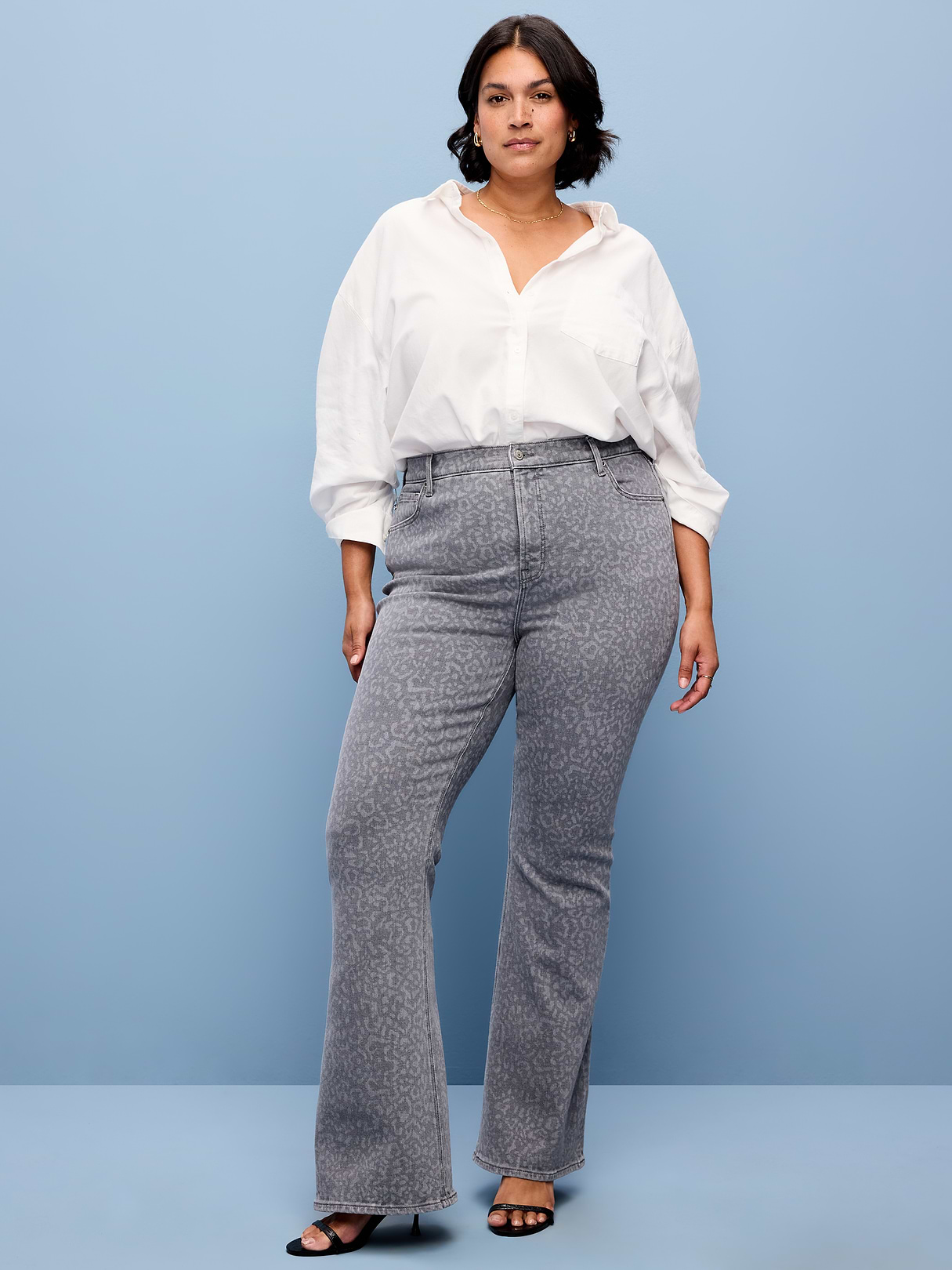 High-Waisted Flare Jeans - Roxanne