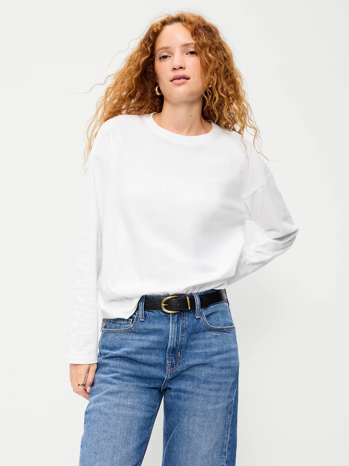 Vintage Long-Sleeve Crew-Neck T-Shirt - White Lilies