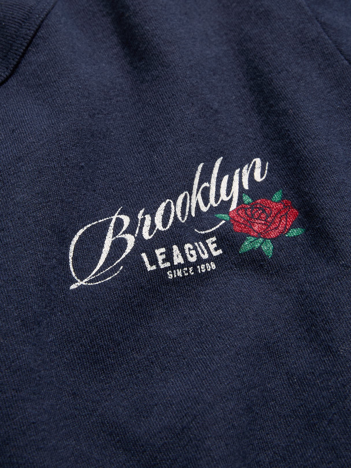 EveryWear Crew-Neck Graphic T-Shirt - In the Navy