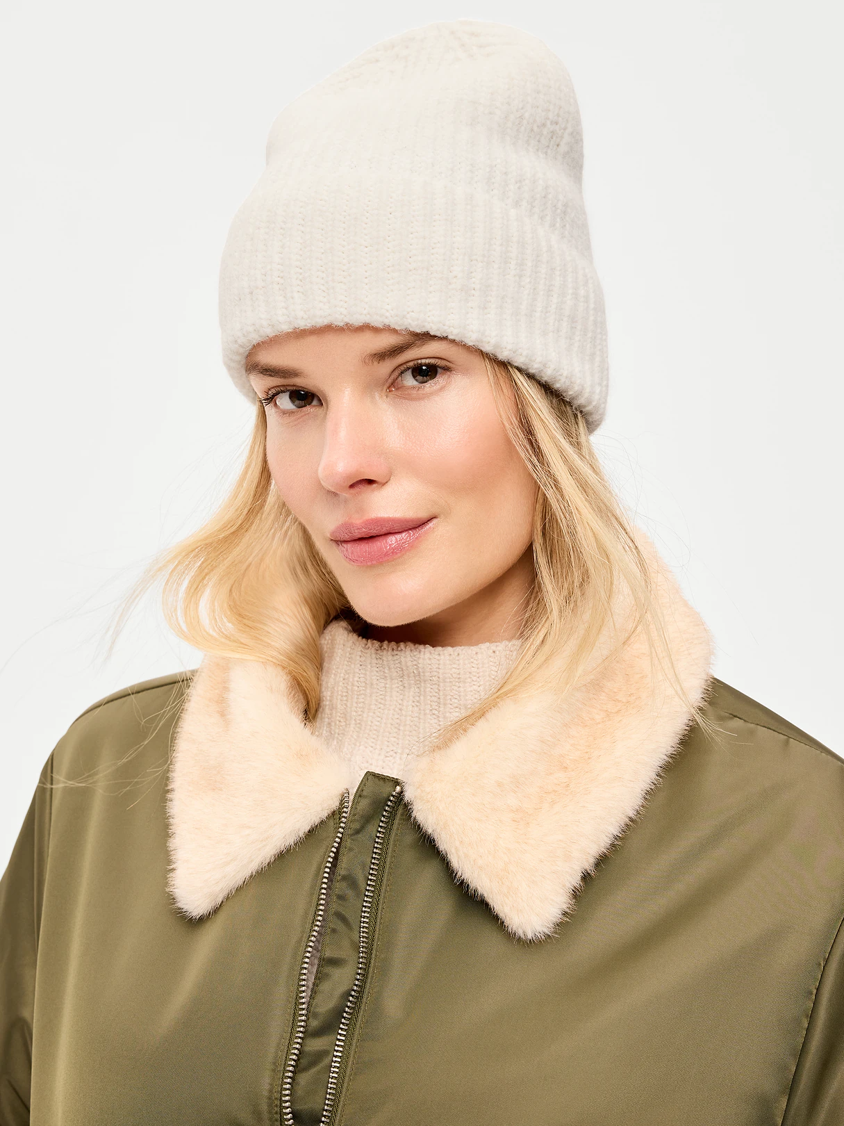 Ribbed Beanie for Women - Creme De La Creme