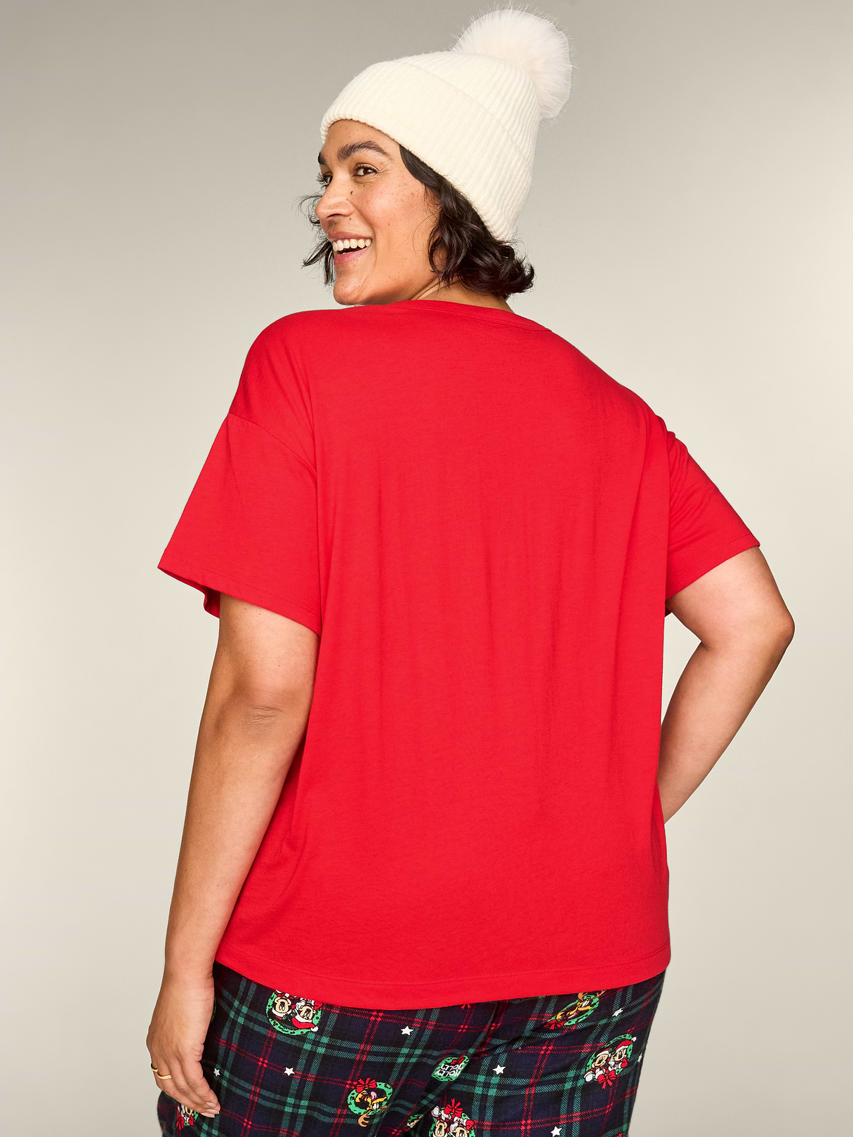 Old Navy x Disney Oversized Graphic T-Shirt for Women - Disney Wreath