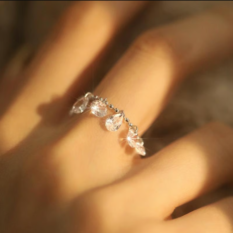 ✨Moonfall Zircon Tassel Ring