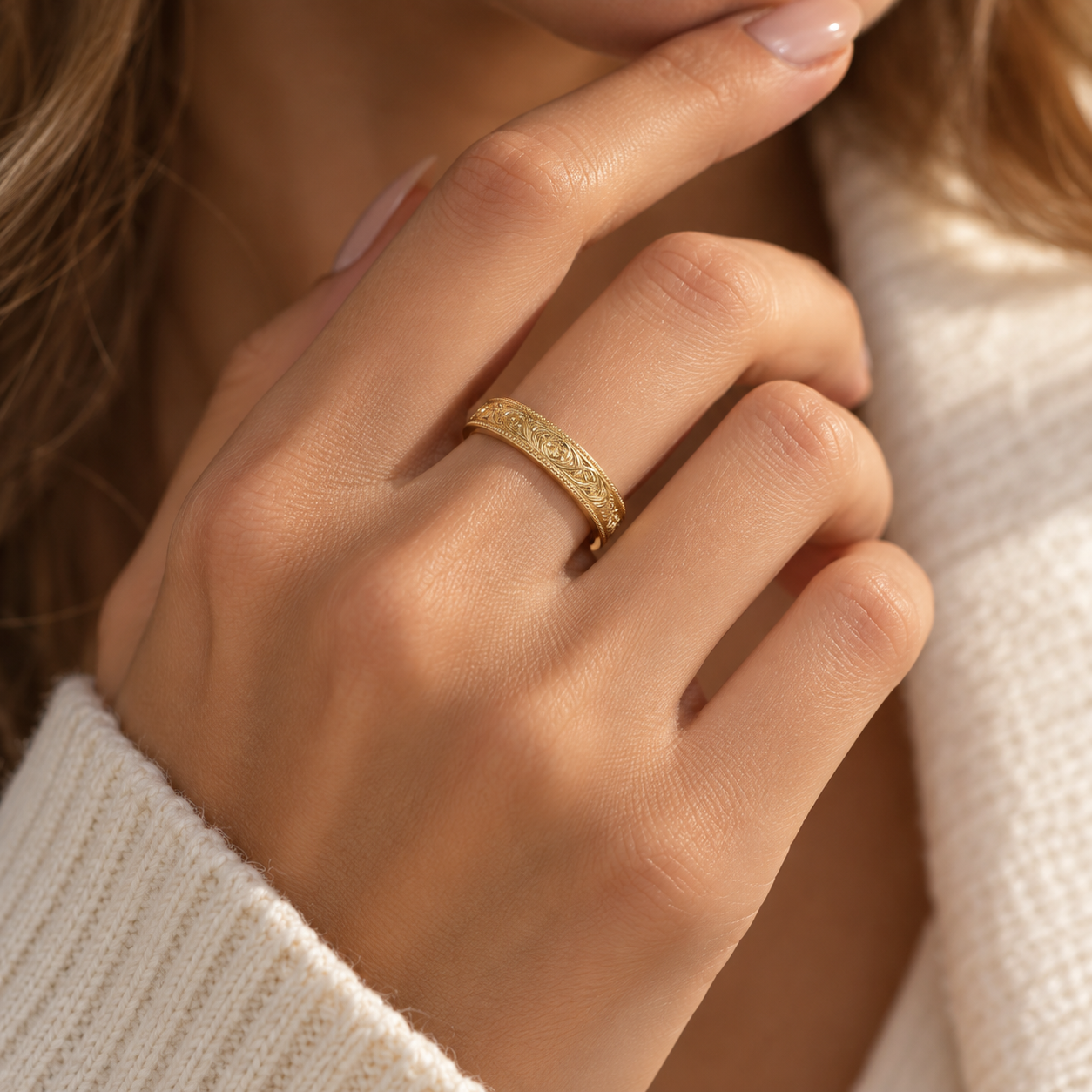 Vintage Floral Engraved Wedding Band