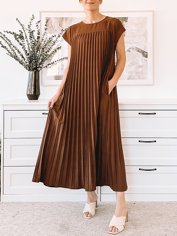  Round Neck Casual Pleated Dress