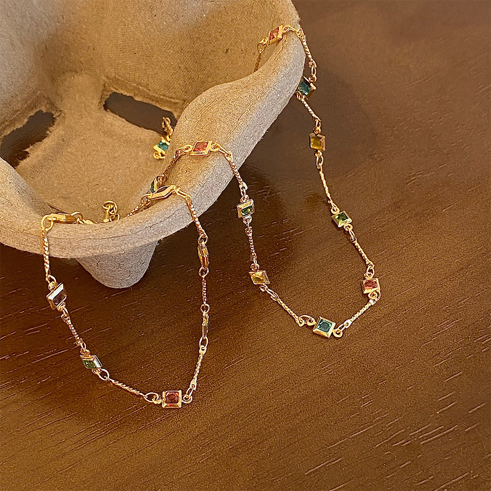 🎁 50% reducere la toate produsele! 💃Colier Elizabeth | placat cu aur de 18k🌟