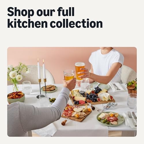 Amazon Basics Pint Glasses Set Of 4, 16 Oz Thick Clear Beer Drinking Glass, for Home Bar & Entertaining, Dishwasher-Safe